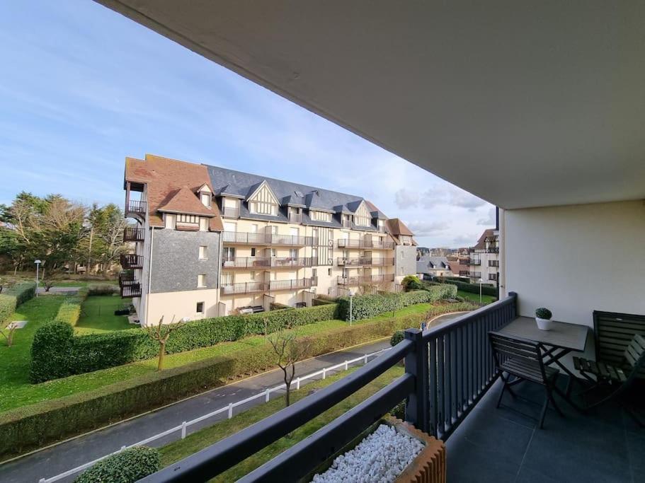 Cosy Plage-Acces Prive A La Mer Cabourg Exterior foto
